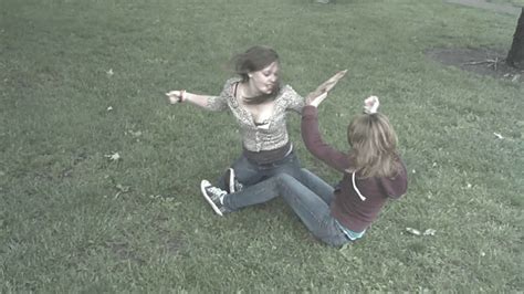 lesbian facesitting catfight|Facesitting Lesbians Catfight Porn Videos .